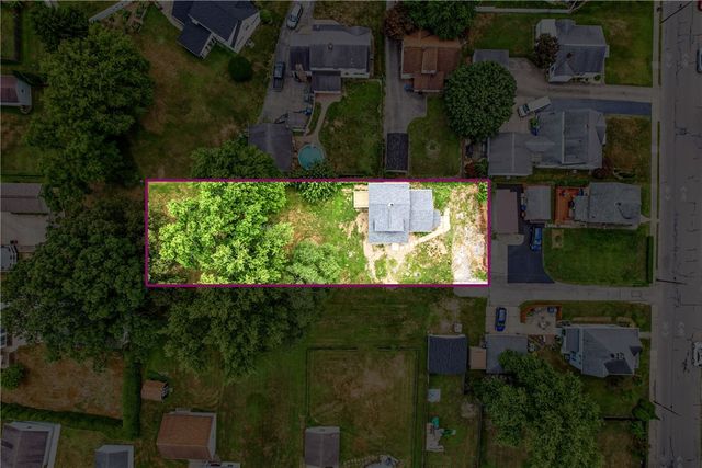 674 Deforest Court, Sharon, PA 16146