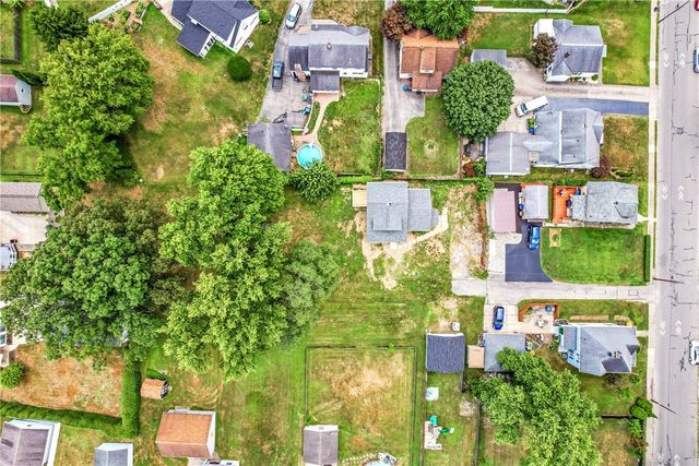 674 Deforest Court, Sharon, PA 16146