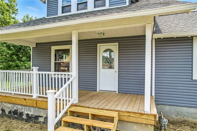 674 Deforest Court, Sharon, PA 16146