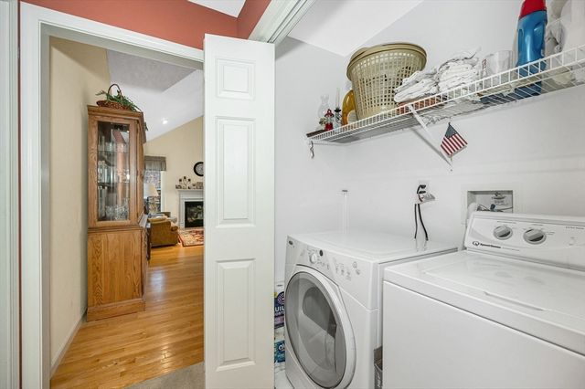 14 Muirfield Way 14, Chelmsford, MA 01863