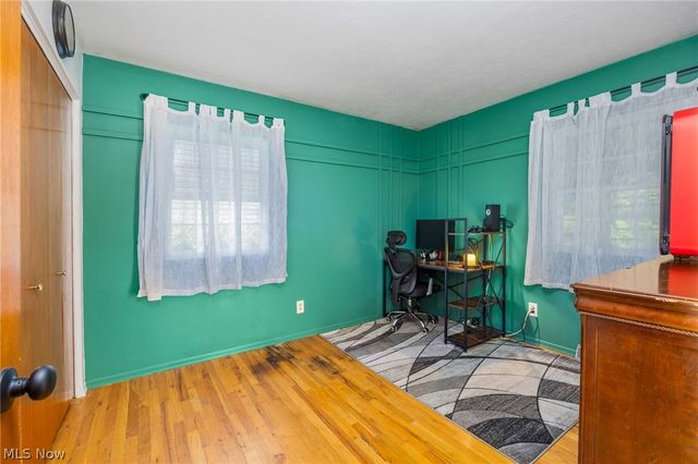 2525 Kingsport Way, Akron, OH 44314