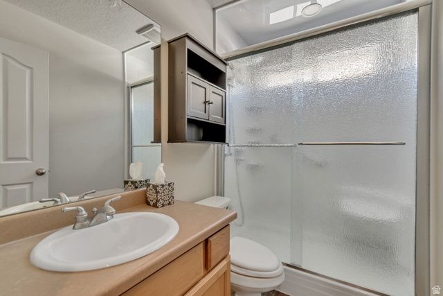1041 ASCOT DR, North Salt Lake, UT 84054