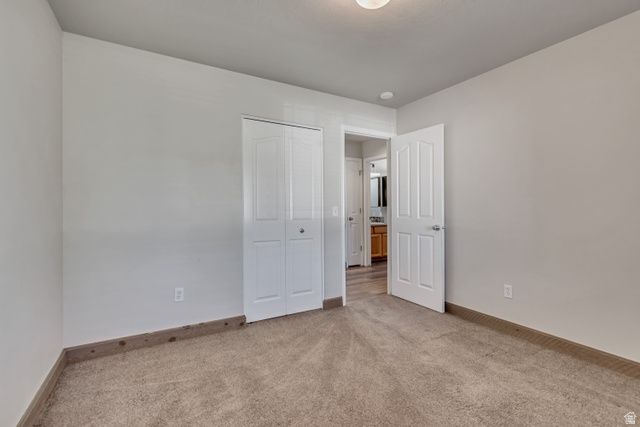 1041 ASCOT DR, North Salt Lake, UT 84054