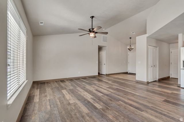 1041 ASCOT DR, North Salt Lake, UT 84054