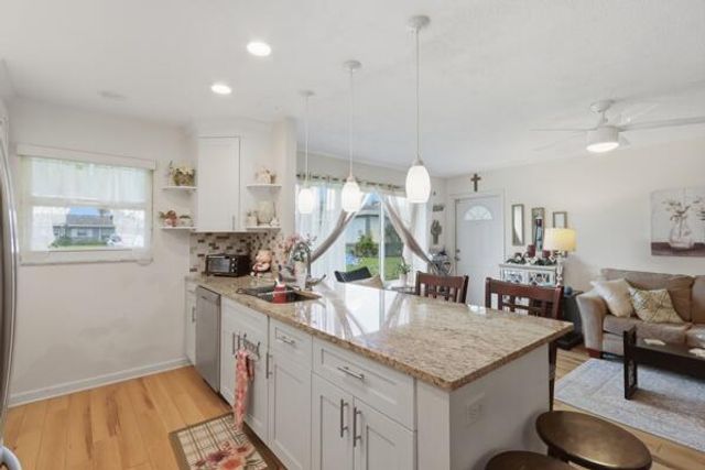 832 High Point Drive W B, Delray Beach, FL 33445