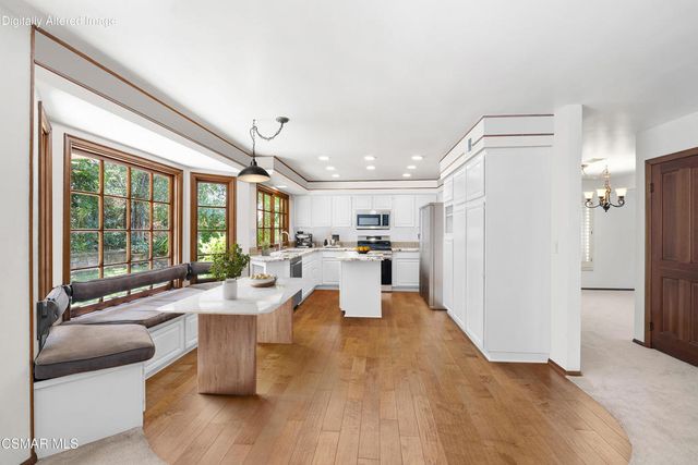 106 Quails Trail, Thousand Oaks, CA 91361