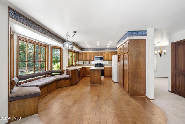 106 Quails Trail, Thousand Oaks, CA 91361