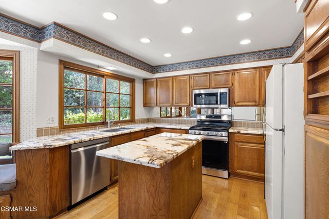 106 Quails Trail, Thousand Oaks, CA 91361
