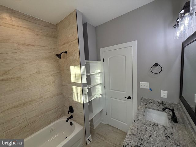 292 CURRIOMAN DRIVE, Montross, VA 22520