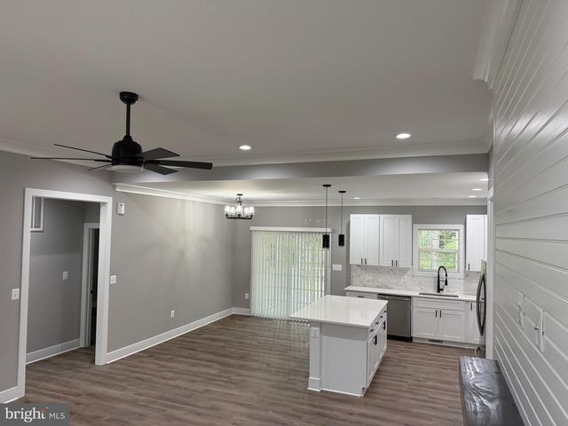 292 CURRIOMAN DRIVE, Montross, VA 22520