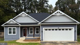 292 CURRIOMAN DRIVE, Montross, VA 22520