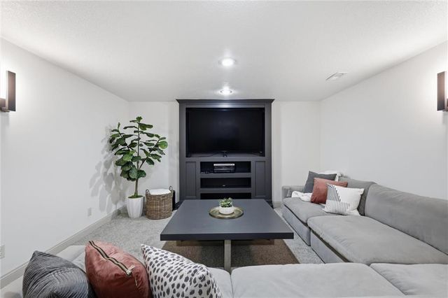 14603 Floyd Street, Overland Park, KS 66223