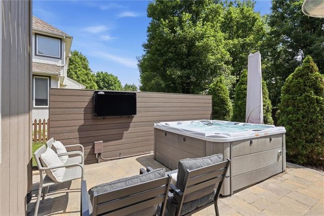 14603 Floyd Street, Overland Park, KS 66223