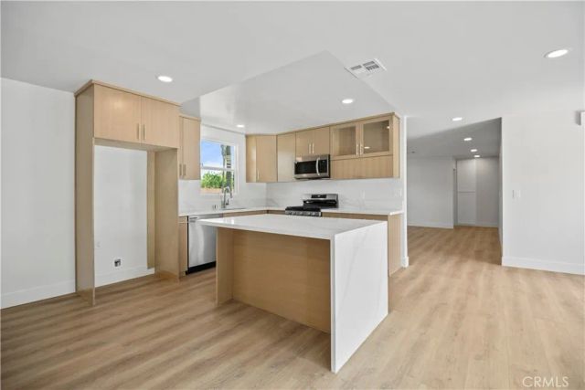 9917 Stanwin Ave, Arleta, CA 91331