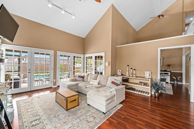 1307 LENNA AVENUE, Seffner, FL 33584