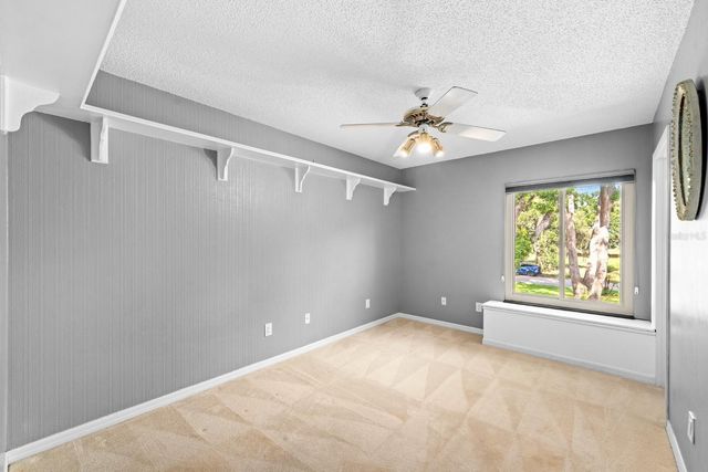 1307 LENNA AVENUE, Seffner, FL 33584