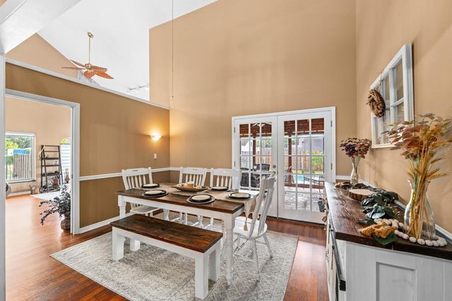 1307 LENNA AVENUE, Seffner, FL 33584