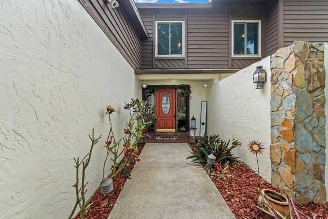 1307 LENNA AVENUE, Seffner, FL 33584