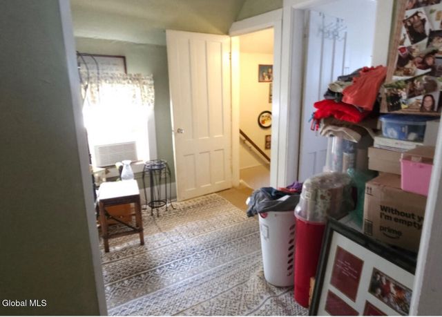 65 Park Street, Gloversville, NY 12078