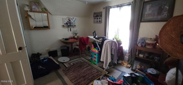 65 Park Street, Gloversville, NY 12078