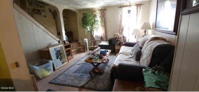 65 Park Street, Gloversville, NY 12078