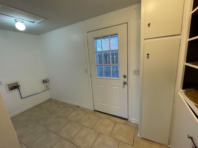 2455 N Boonville Avenue, Springfield, MO 65803