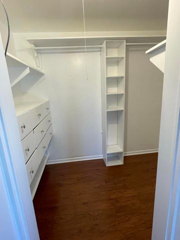 2455 N Boonville Avenue, Springfield, MO 65803