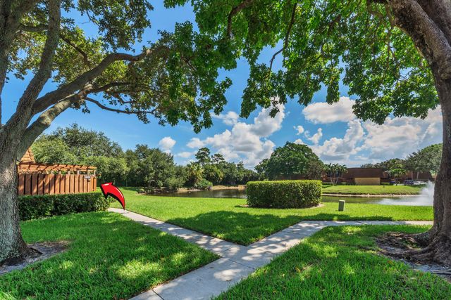 3024 30TH Lane, Greenacres, FL 33463