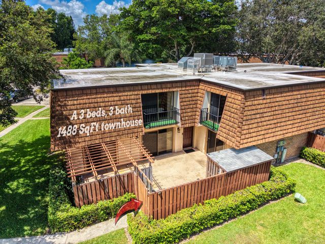 3024 30TH Lane, Greenacres, FL 33463