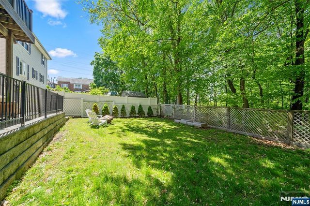 2405 Rossett Street, Fort Lee, NJ 07024