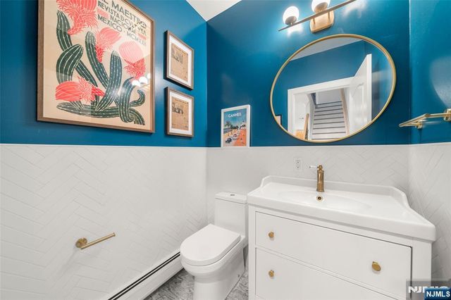 2405 Rossett Street, Fort Lee, NJ 07024