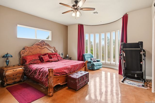 752 Taylor Pt, Bulverde, TX 78163