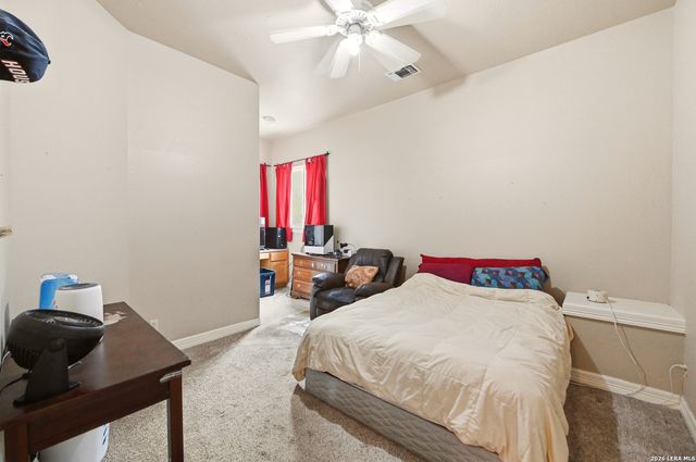 752 Taylor Pt, Bulverde, TX 78163
