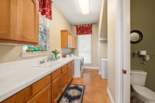 752 Taylor Pt, Bulverde, TX 78163