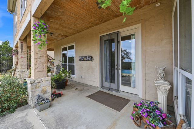 752 Taylor Pt, Bulverde, TX 78163
