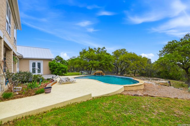 752 Taylor Pt, Bulverde, TX 78163