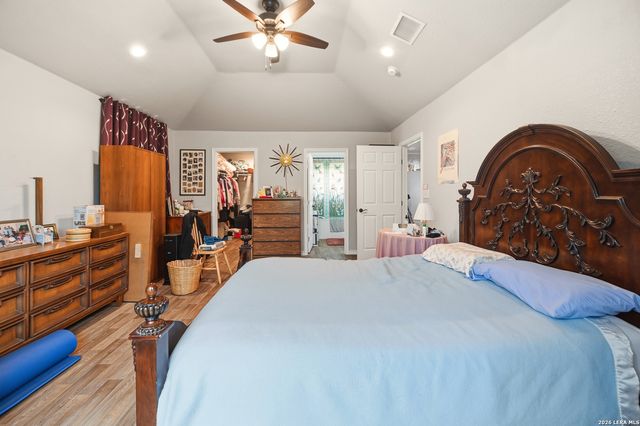 752 Taylor Pt, Bulverde, TX 78163
