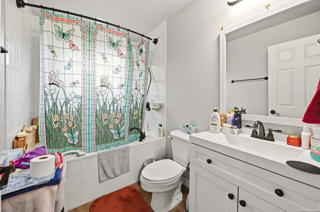 752 Taylor Pt, Bulverde, TX 78163