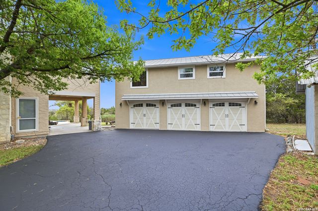 752 Taylor Pt, Bulverde, TX 78163