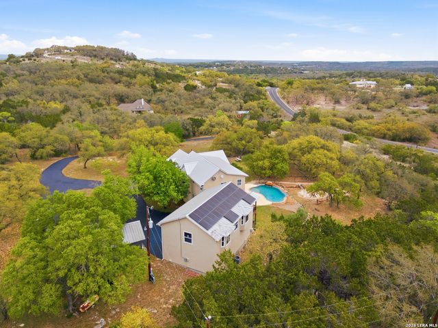 752 Taylor Pt, Bulverde, TX 78163