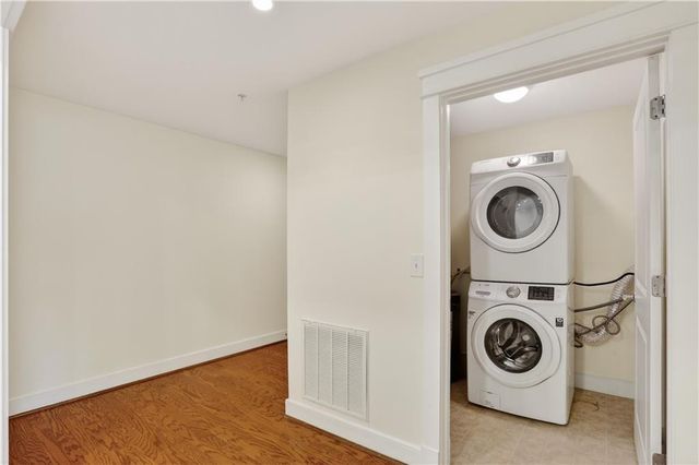 273 12th NE Street 210, Atlanta, GA 30309