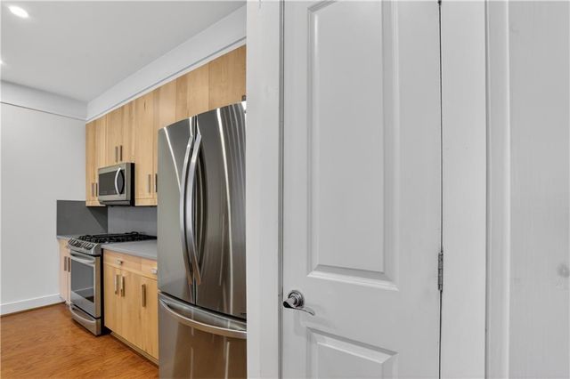 273 12th NE Street 210, Atlanta, GA 30309