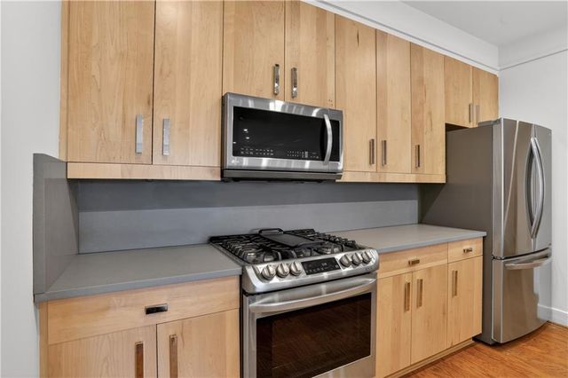 273 12th NE Street 210, Atlanta, GA 30309