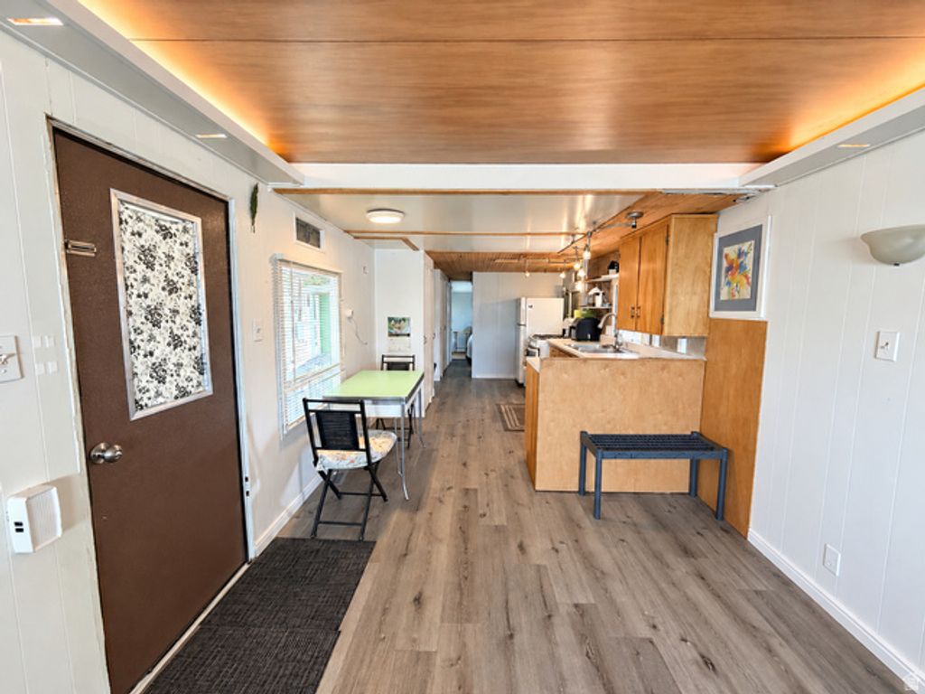 134 E GARDENA AVE, Salt Lake City, UT 84115 — photo 5