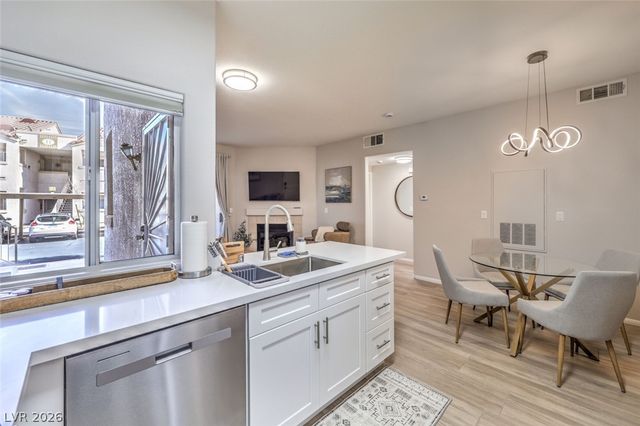 855 North Stephanie Street 1015, Henderson, NV 89014