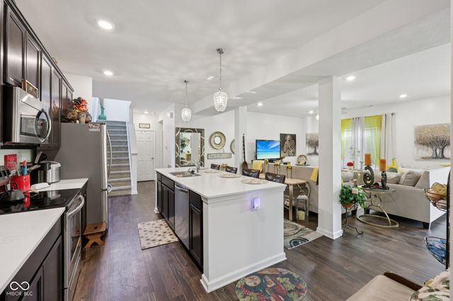 10101 Caprock Canyon Drive, Indianapolis, IN 46229