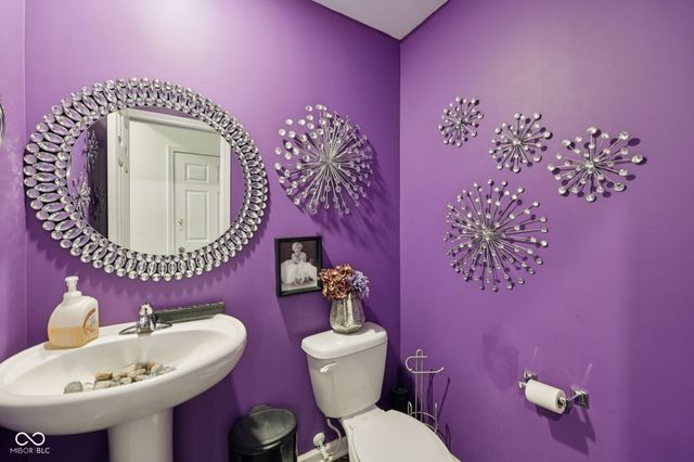 10101 Caprock Canyon Drive, Indianapolis, IN 46229