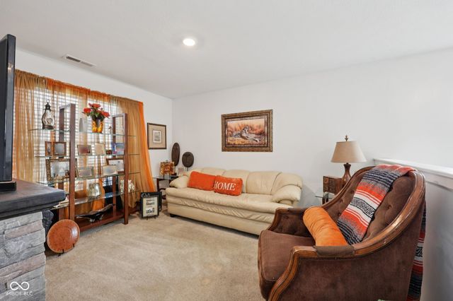 10101 Caprock Canyon Drive, Indianapolis, IN 46229