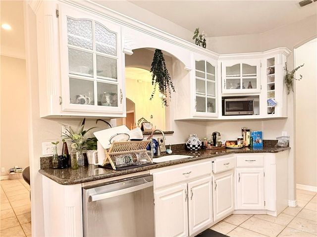 3300 Loyola Avenue, Mcallen, TX 78504