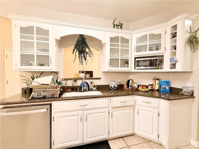 3300 Loyola Avenue, Mcallen, TX 78504